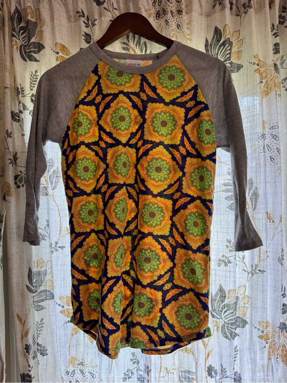 LuLaRoe Small Baseball T